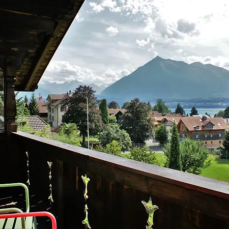 Chalet Am Thunersee Apartament Oberhofen